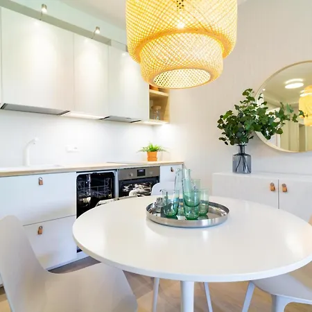 Cohost I Simpsono W-parking *