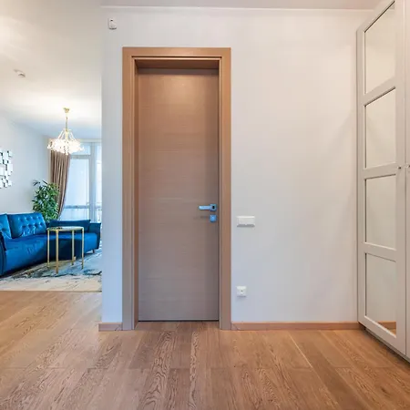 Cohost I Simpsono W-parking