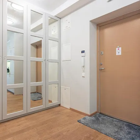 Cohost I Simpsono W-parking Apartament