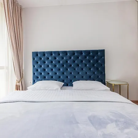 Cohost I Simpsono W-parking Apartament *
