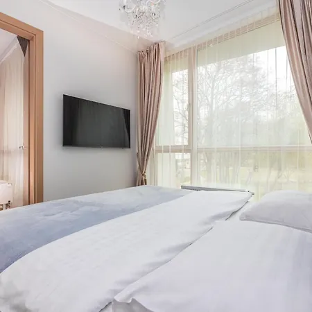 Cohost I Simpsono W-parking Połąga