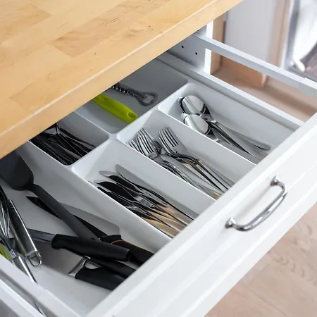 Cohost I Simpsono W-parking * Palanga