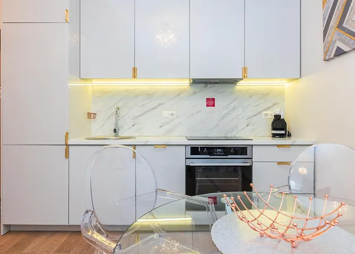 Cohost I Simpsono W-parking